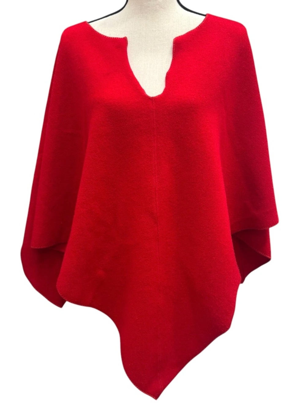 JOAN VASS RED WOOL BLEND V NECK ASYMMETRICAL HEM OPEN PONCHO